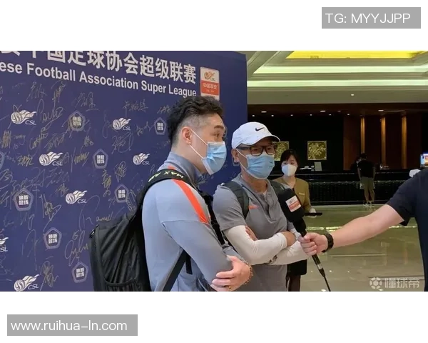 赛后复盘分析:杭州排球队与重庆排球队的竞技状态与表现对比 赛后复盘分析:杭州排球队与重庆排球队的竞技状态与表现对比